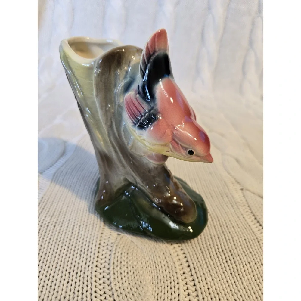 Vintage Royal Copley Hand Painted Pottery Nuthatch Like Bird On Branch Vase